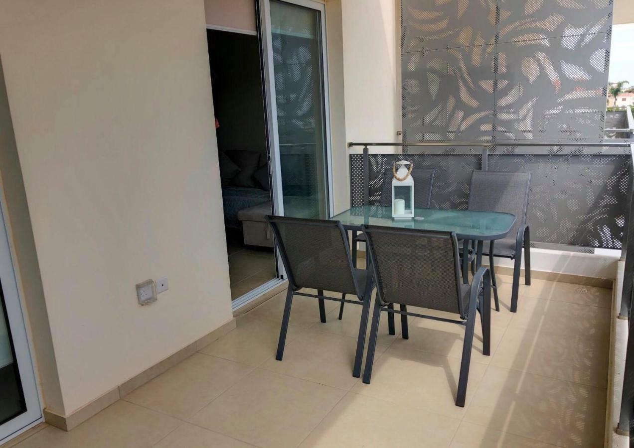 Mythical Sands Luxury Apartment Paralimni Exteriör bild