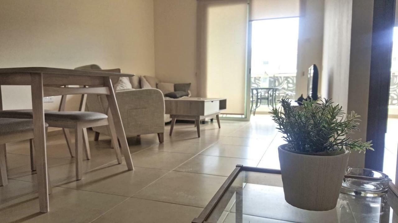 Mythical Sands Luxury Apartment Paralimni Exteriör bild